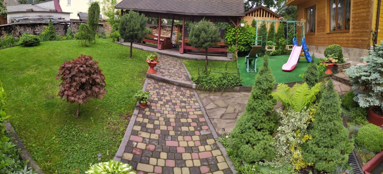 Guest House Shafran Yaremche Luaran gambar
