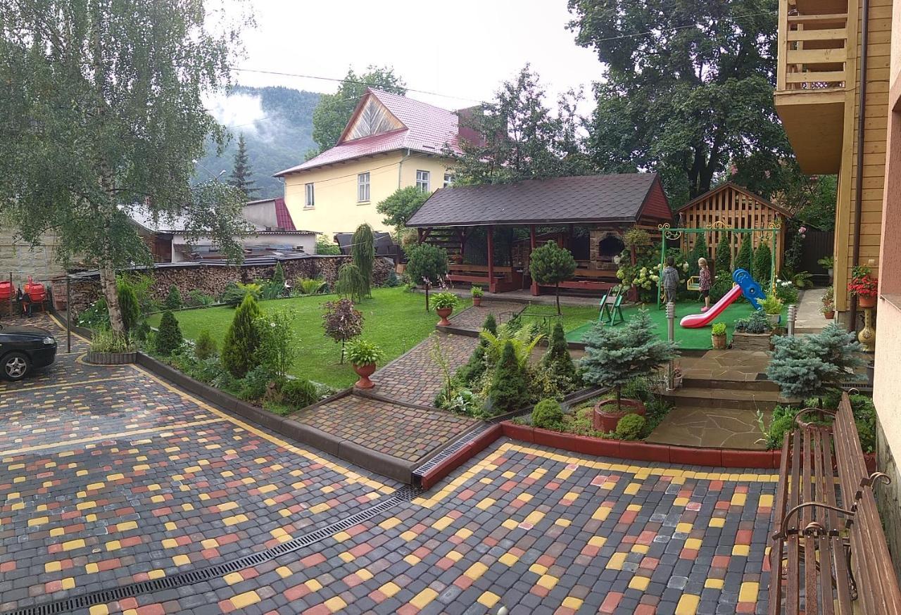 Guest House Shafran Yaremche Luaran gambar