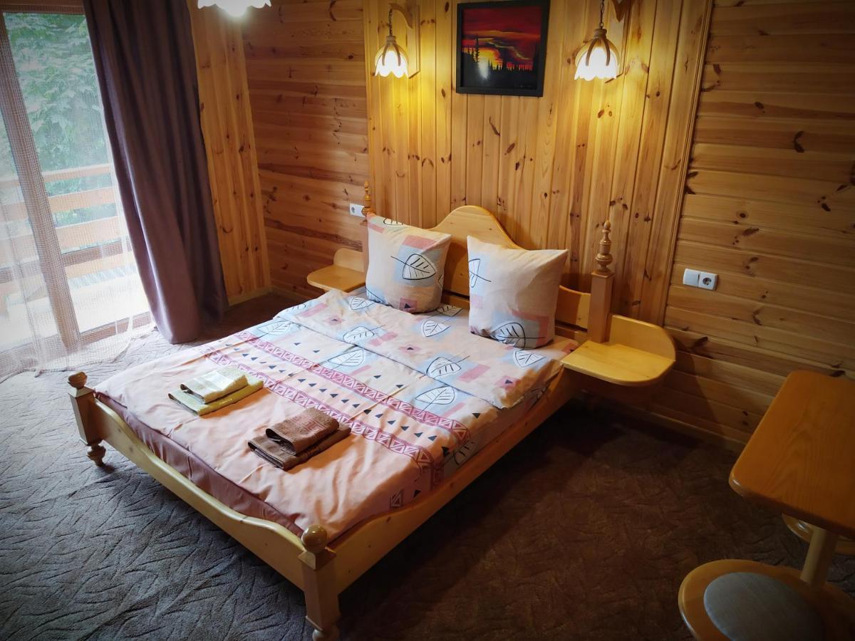 Guest House Shafran Yaremche Luaran gambar