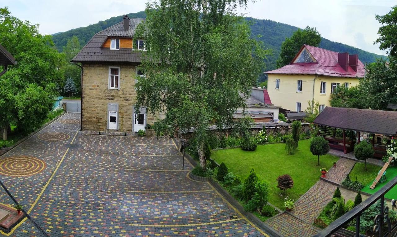Guest House Shafran Yaremche Luaran gambar