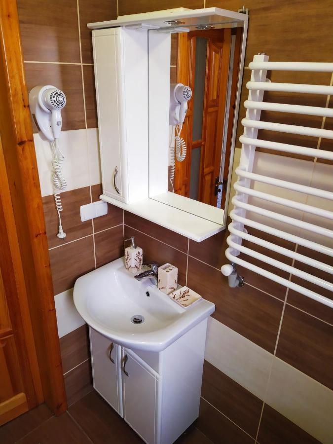 Guest House Shafran Yaremche Luaran gambar