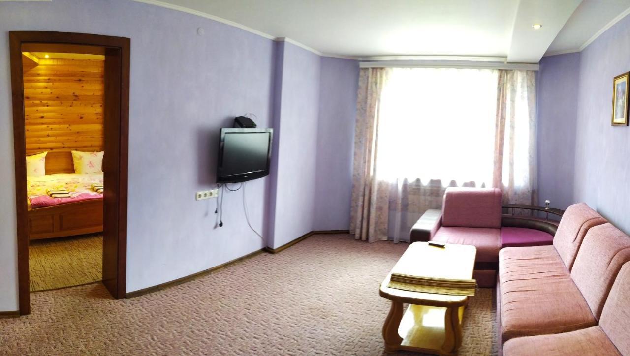 Guest House Shafran Yaremche Luaran gambar
