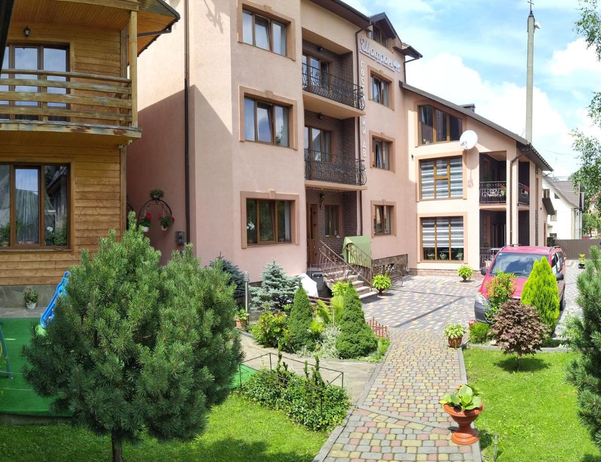Guest House Shafran Yaremche Luaran gambar