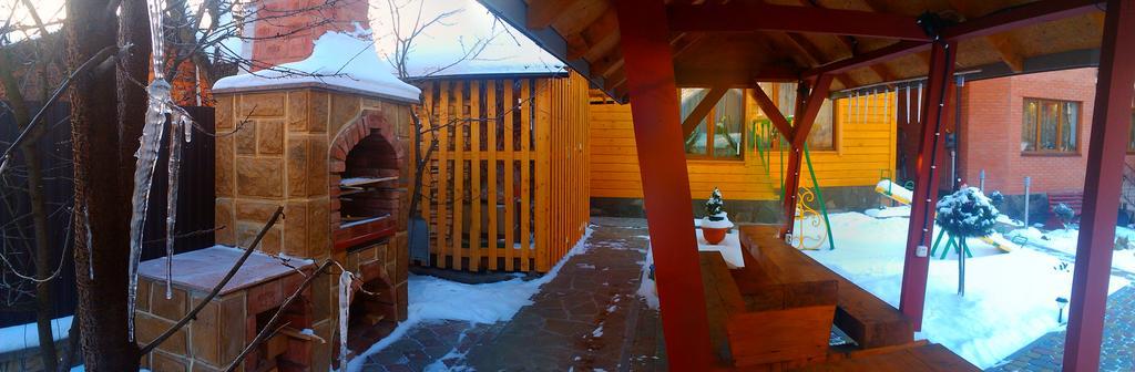 Guest House Shafran Yaremche Luaran gambar